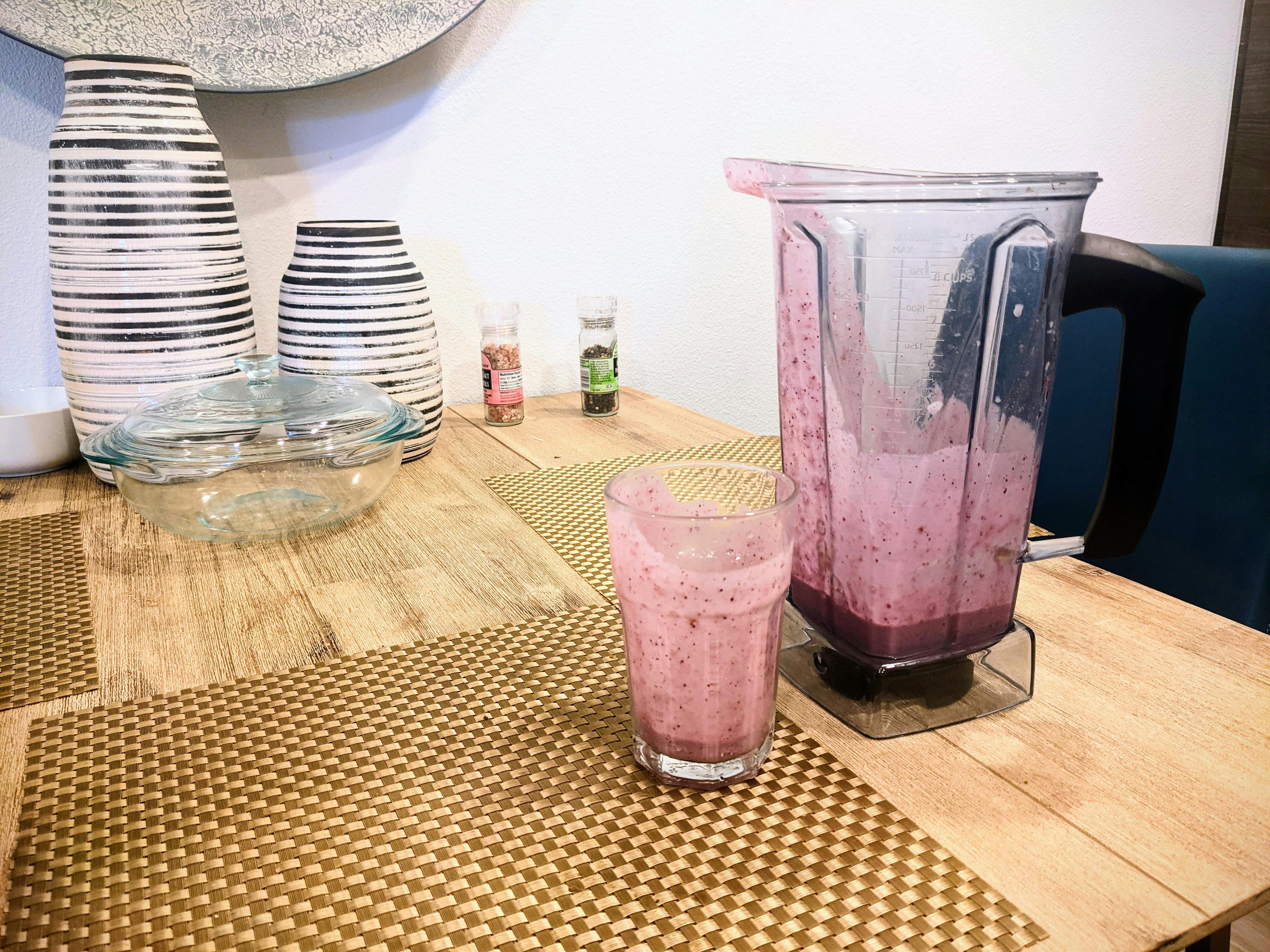 An image of the completed smoothie